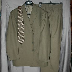 Mens Suit
